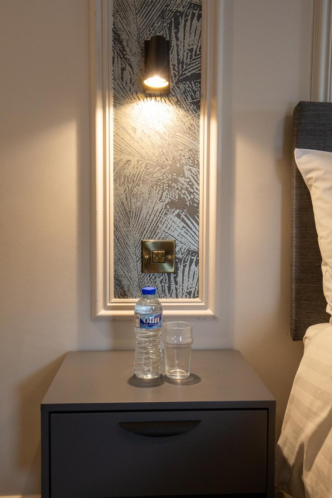 The Abbeygate Townhouse Hotel Galway Buitenkant foto